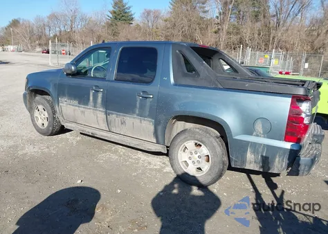 2008 Chevrolet Avalanche 1500 Lt z USA, uszkodzony, nr VIN 3GNEC120X8G254992